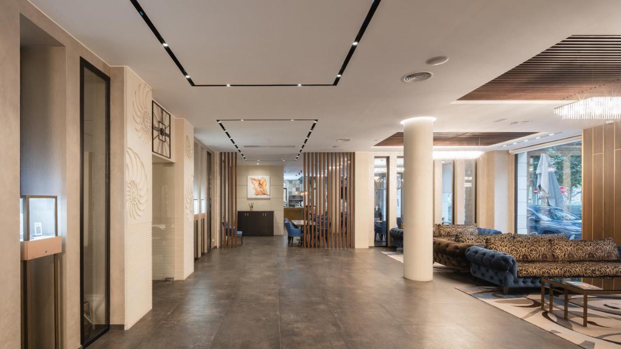 Boutique Elke Superior Hotel 4*