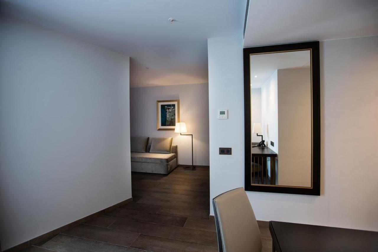 Boutique Elke Superior Hotel 4*